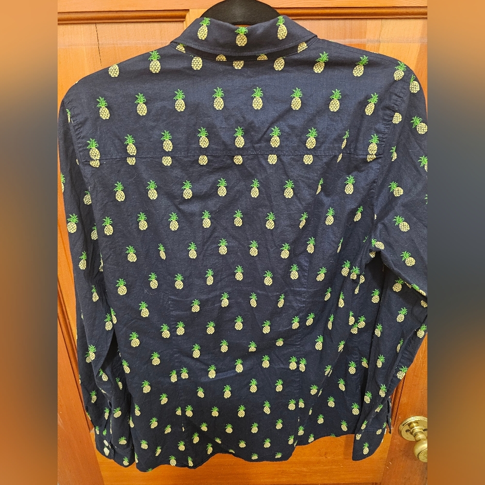 J.Crew Navy Blue Pineapple"The Perfect Shirt" Sz.Small - Picture 4 of 5